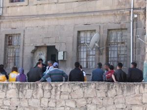 Banyoda Elektrik Akımına Kapılan Genç Yanarak Can Verdi