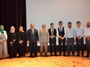 Adıyaman’da, “Kutlu Doğum Haftası” Konulu Şiir Dinletisi