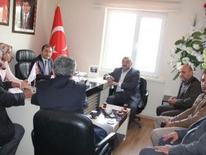 AK Parti Edremit İlçe Başkanı Halis Bayramoğlu, TOKİ Sakinleri İle Bir Araya Geldi