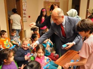 Minik Öğrencilere Diş Sağlığı Eğitimi