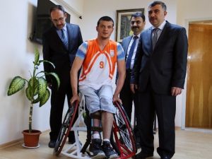 Namağlup Lidere Özel Tekerlekli Sandelye