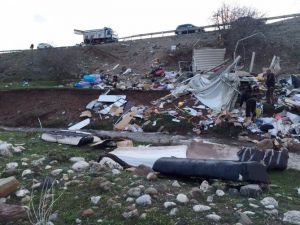 Aşkale’de Trafik Kazası: 3 Yaralı