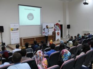 FÜ’de ’Finansal Bilinç Ve Risk Yönetimi’ Eğitimi