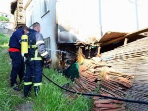 Erdek’teki Yangın Korkuttu