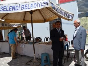 Öğrenciler Yararına Kermes