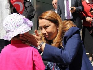 Çalık: "Onlar Alkışlar, Milletimiz De Onları Sandıkta Tokatlar"