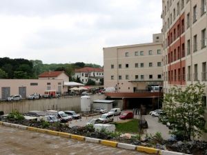 Seah Acil Ve Poliklinik Girişlerinde Düzenleme