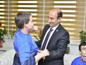 Edebali Otizmli Çocukları Ağırladı