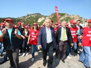 Başkan Karabağ İşçilerle 1 Mayıs’ı Kutladı