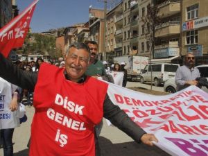 Hakkari’de 1 Mayıs Coşkusu