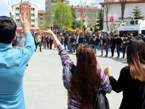 Kütahya’da ’Emek Ve Dayanışma Günü’ Kutlamaları