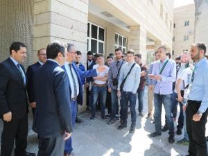 Hollanda’da İkamet Eden Öğrenciler Kayseri Valiliği’ni Ziyaret Etti