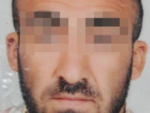 15 Yaşındaki Kızı Taciz Eden Şahıs Suç Makinesi Çıktı