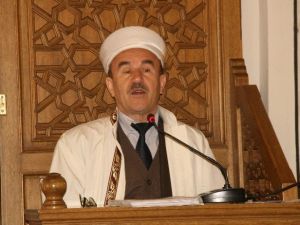 Prof. Dr. Ramazan Ayvallı Yozgat’ta Cuma Vaazı Verdi