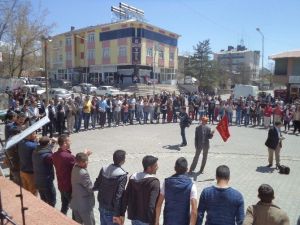 Varto’da 1 Mayıs Coşkuyla Kutlandı