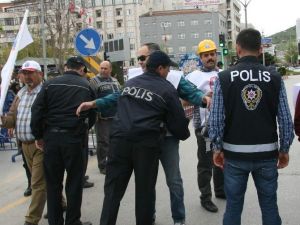 Afyonkarahisar’da "1 Mayıs Emek Ve Dayanışma Günü" Kutlamaları