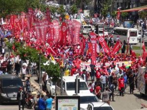 Batman’da 1 Mayıs Kutlamaları