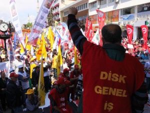 Edirne’de 1 Mayıs İşçi Bayramı Coşkuyla Kutlandı