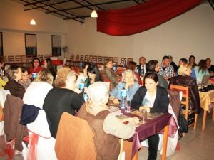 Adak’tan Anlamlı Gece