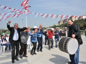 1 Mayıs Gaziosmanpaşa’da Coşkuyla Kutlandı