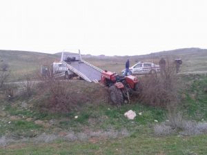 Takla Atan Traktörün Sürücüsü Hayatını Kaybetti
