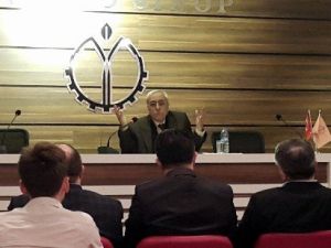 Prof. Dr. Mustafa Çetin Varlık’tan “Gündeme Dair Ufuk Turu”