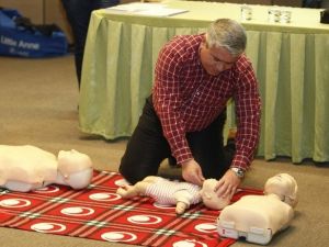 Küçükçekmece Belediyesi Personeline İlk Yardım Eğitimi