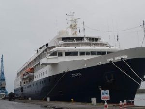 Trabzon’a Bu Yılın 3. Kurvaziyer Yolcu Gemisi Geldi