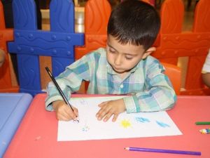 Anne Sevgisini Resmedecekler