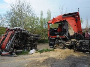 Afyonkarahisar’da Trafik Kazası: 1 Yaralı