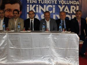 AK Parti Seçim Çalışmalarını Sürdürüyor