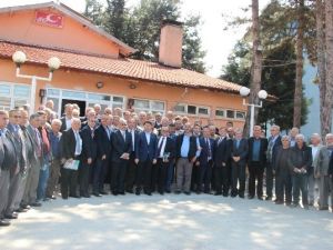 AK Parti Milletvekili Ulus’ta Muhtarlarla Buluştu