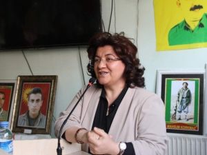 Dbp Eş Başkanı Emine Ayna: "Erdoğan Öcalan’la Tokalaşmak Zorundadır"