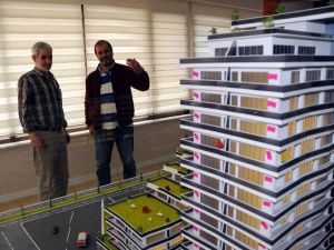 Cemal Amca İkramiyeyi Aldı, Ev Almak İçin Yollara Düştü