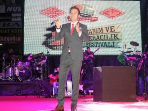 Kumluca’da Mustafa Ceceli Rüzgarı Esti