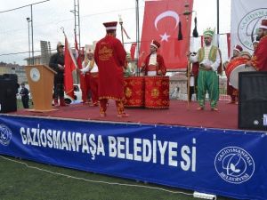 Taraftardan Başkan Usta’ya Coşkulu Karşılama