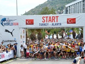 Alanya’da 3 Bin 500 Kişi, Koşamayanlar İçin Koştu