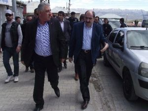 Başkale’de AK Partililere Saldırı