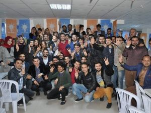 AK Parti Milletvekili Adayları, Üniversiteli Gençlerle Buluştu