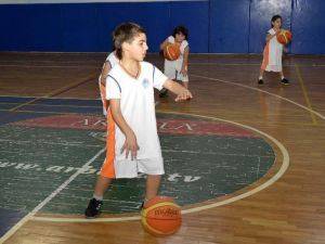 Mersin’de Basketbol Akademisi Açıldı
