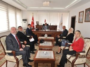 CHP Heyeti Vali Yılmaz’ı Ziyaret Etti