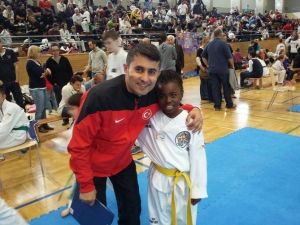 Ayvalıklı Tekvandocular Almanya’dan 4 Altın, 2 Gümüş Ve 1 Bronz Madalya İle Dönüyor