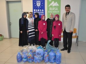 Öğretmen Ve Öğrencilerden Engellilere Destek