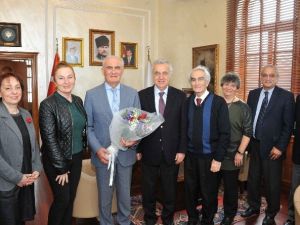 19 Mayıs Lisesi Mezunları Derneği’nden Başkan Yılmaz’a Ziyaret