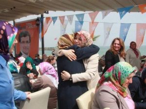 Köseoğlu, Kadın Seçmenlerin Kendilerini "Yok" Sayanlara Ders Vermesini İstiyor