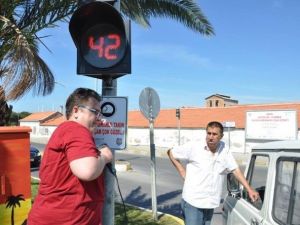 Ayvalık Belediyesi “Kask’ınızı Takın Yaşam Çok Güzel”