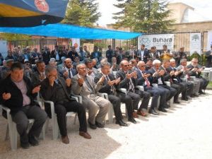 Karaman’da Hayır Kermesi Düzenledi