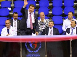 Karesi’de Dostluk Galip Geldi