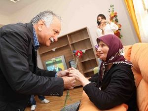 Bayraklı’da Annelere Özel Konser