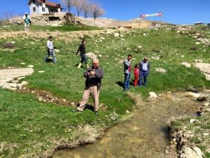 Korkuteli İmecik Yaylası’nda Suyun Debi Ölçüldü